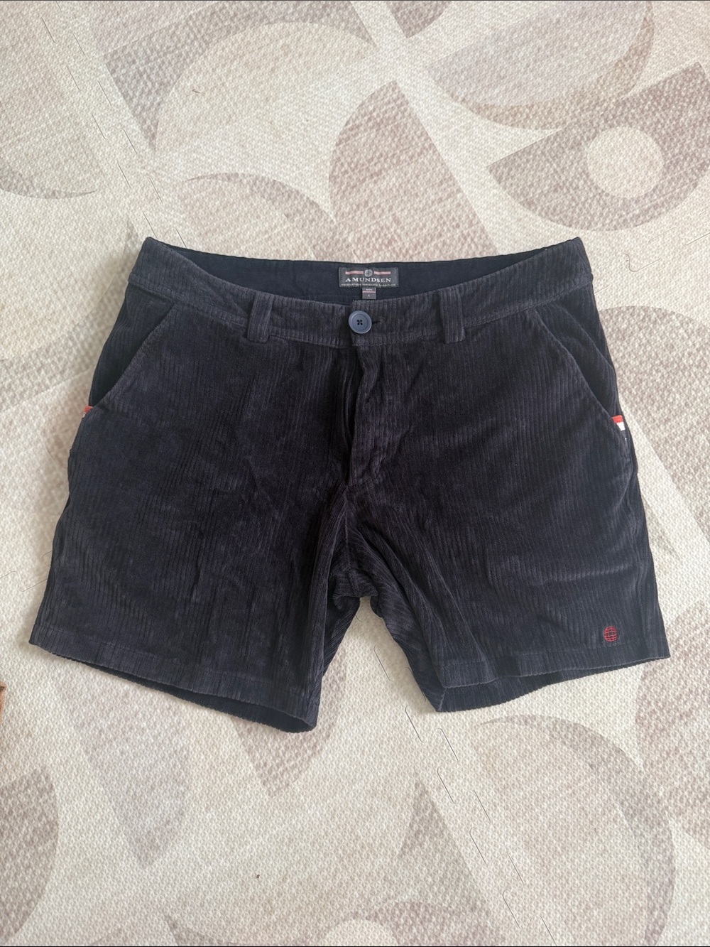 Amundsen Men’s Corduroy Shorts 5” Inseam 32-34 Waist